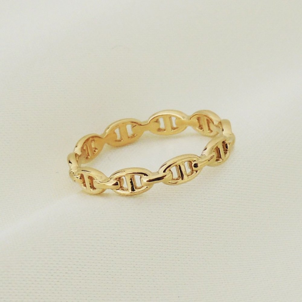 14k Gold Vermeil Dame Tri Link Ring | Size 6, 7, 8 | Water and Tarnish Resistant